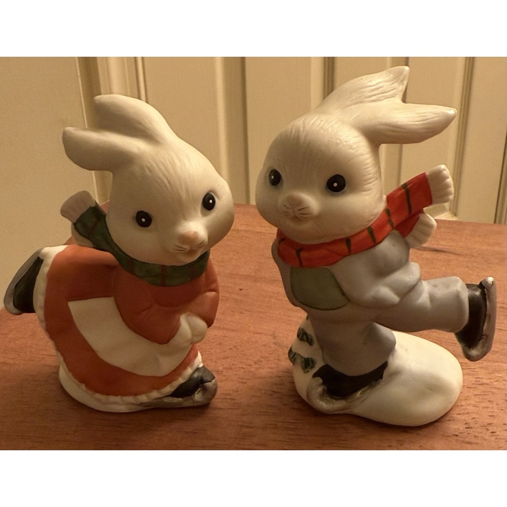 Vintage HOMCO 5305 Skating Bunnies Rabbits Set of 2 Boy‎ and Girl.